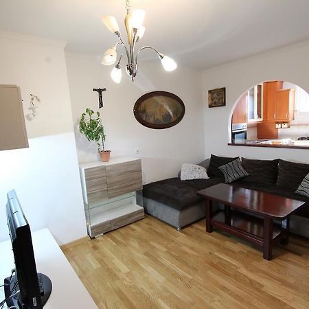 Apartment Ilinovic روفينج المظهر الخارجي الصورة
